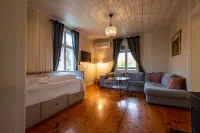 Hesla Farm Hotels in Gol