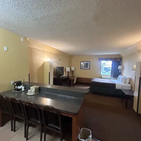 Shary Inn and Suites