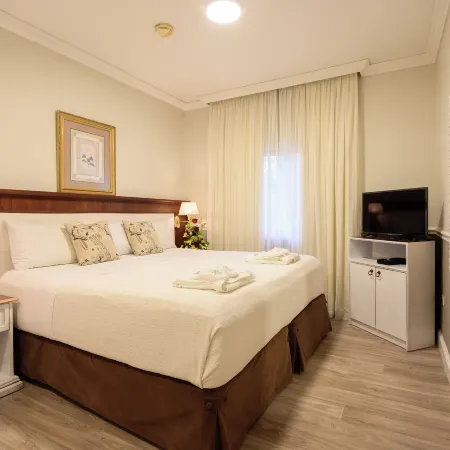 Hotel Villa Morra Suites