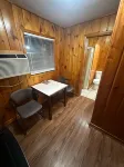 Country Cabin Motel