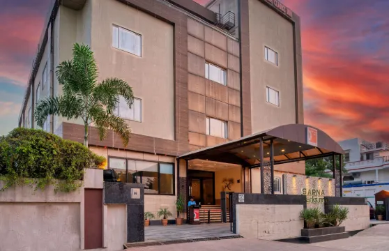 薩普納克拉克斯旅館