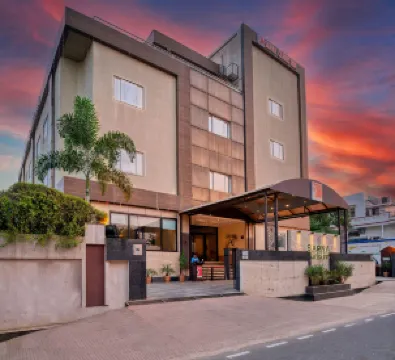 薩普納克拉克斯旅館