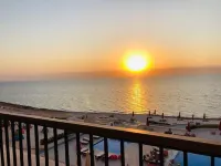 Porto Dead Sea Hotels in Qaḑā' Mā‘īn