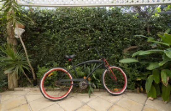 Manly Waves Studios & Apartments