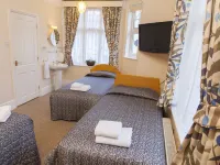 Gatwick Turret Guest House Hotels in Horley
