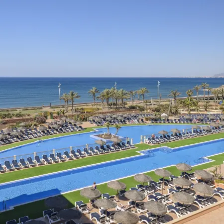 Cabogata Beach Hotel