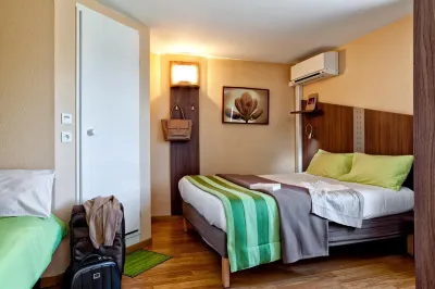 Fasthôtel Toulouse Blagnac aeroport Hôtels à proximité de : Espace Spa bien-être