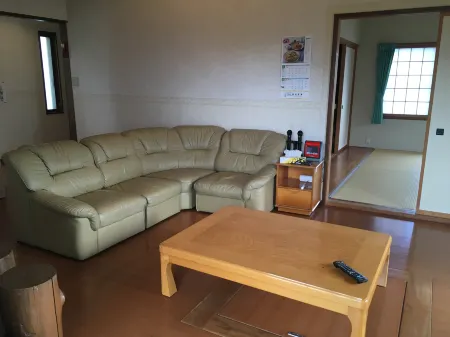 Heart Land Hills in Noto 32 Umi No European House Отели в г. Нанао