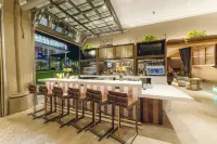 Hotel West & Main Conshohocken Philadelphia, Tapestry by Hilton Hotels in Conshohocken