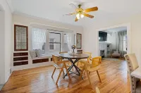 Cozy 2BR Duplex, Dog Friendly, Porch, Walkable, Near Lake Erie & CLE