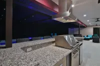 6 Bed 4 Bath Home Heated Pool Spa & Golf Simulator