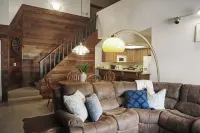 Slope-Side, Swim, Ski & Play