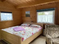 Blockbohlenhaus für 2 Personen Hotels in Gotthun
