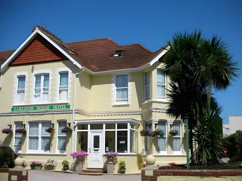 Earlston House Hotels in Galmpton
