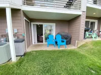 14-Plex #117 - 2-bedroom ground level Hotels in Saint Charles