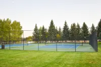 Updated Inn Building Condo #107, ground level, pool view Hotel a Garden City