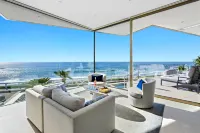 Heated Pool, Rooftop Lounge and Gym - Stunning Ocean View Retreat