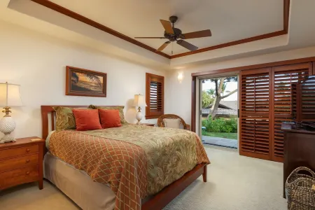 Private Beach Access and Golf Course Views - Stunning Coastal Oasis