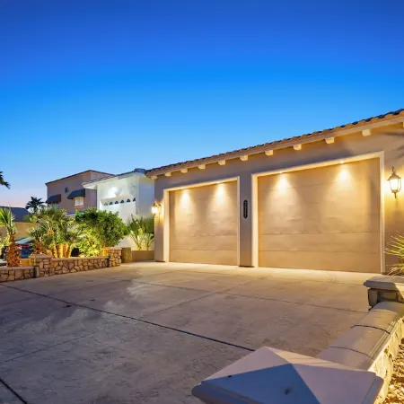 Paradise Riverfront Home with Spa and Dock Sleeps 16+