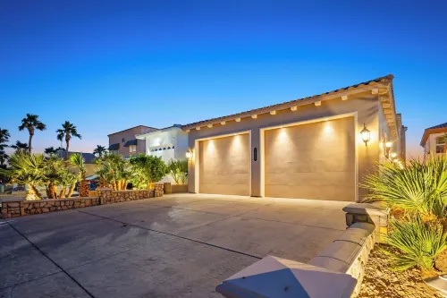 Paradise Riverfront Home with Spa and Dock Sleeps 16+