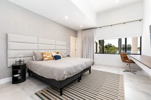 Modern Waterfront Paradise with Heated Pool - Near the Beach & Aventura Mall! - 4-Star