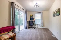 GameRoom*HomeTheater*EV Charger*Fire pitw/Mtn View Hotels in El Portal