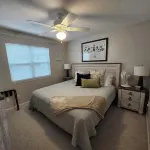 3Br/2BA Lakefront Condo at Lake of the Ozarks. Located at Mile Marker 22!