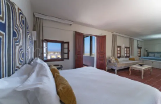 Maris Lindos Suites & Apartments Hoteles cerca de Playa de Agios Pavlos
