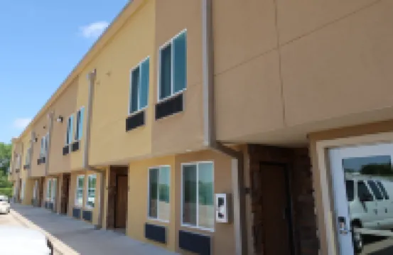 West Worth Inn & Suites White Settlement