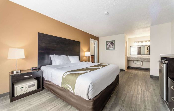 Quality Inn & Suites Vandalia Near I-70 and Hwy 51