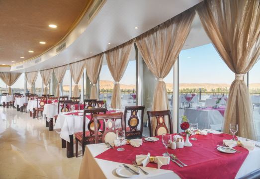 헬난 아스완 호텔 발코니 뷰