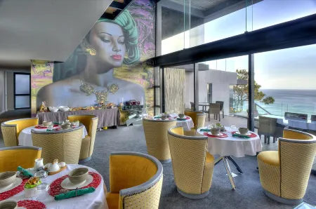 Sea Star Rocks Boutique Hotel Отели рядом с достопримечательностью «Двенадцать Апостолов»