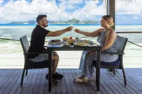 Le Nautique Waterfront Hotel la Digue - Frühstück