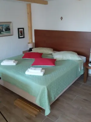 Apartment Mir