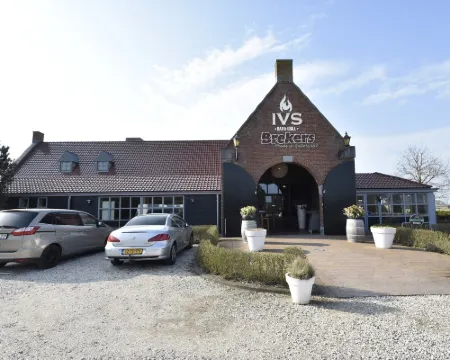Studio Hazenborgh in Callantsoog Near the Sea Hotels in Callantsoog