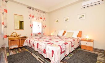 Holiday Home Belmondo