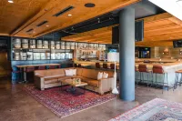 The Inverness Denver, a Hilton Golf & Spa Resort - Barer