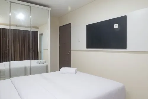 Exquisite 1Br at Praxis Apartment Hotels in Genteng