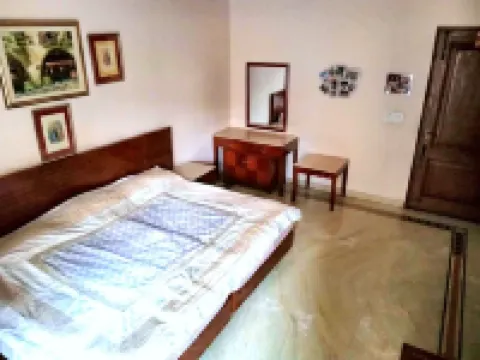 3 Bed Flat - Sleeps 6 - Parking - Wifi Hotels in 