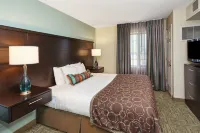 Staybridge Suites Chicago - Lincolnshire Отели в г. Буффало Гров