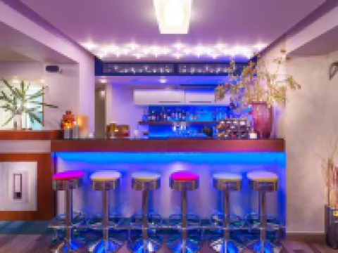 Tropical Hotel Hotels in Alimos