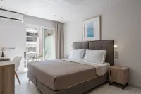 Piraeus City Hotel - balcony
