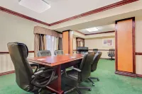 Baymont by Wyndham Kalamazoo East Hotels in Comstock Township