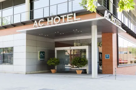 AC Hotel Guadalajara, Spain Отели в г. Сируэлас