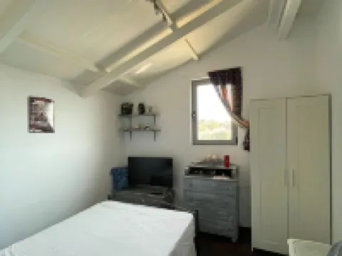 Simple Stay Vari's House Hotels in Kropia