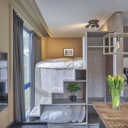 Modern Apartment with Terrace