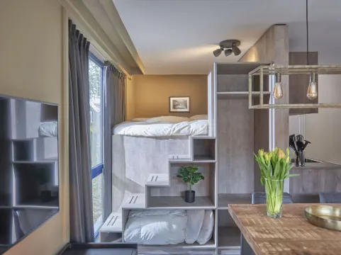 Modern Apartment with Terrace