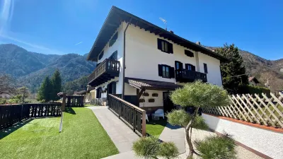 Enjoy Ledro B&B Hotels in Pieve Di Ledro