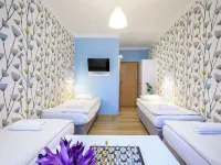 Premium Hostel Hotels near برونافيتسا