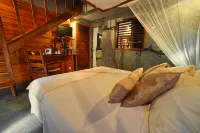 Idylle Beach Hotel dekat La pointe